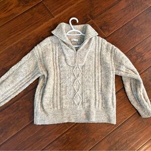 Elegant Gray Cable Knit Turtleneck Sweater